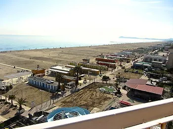 Carlton Rimini