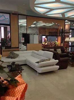 Carlton Ρίμινι