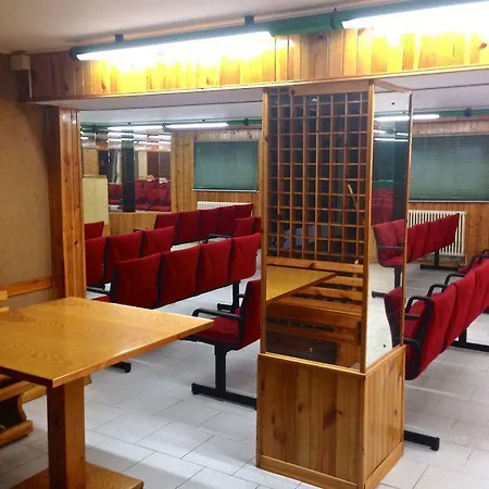 Ξενοδοχείο Carlton 3*