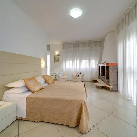Carlton Otel 3*