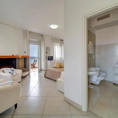 Otel Carlton